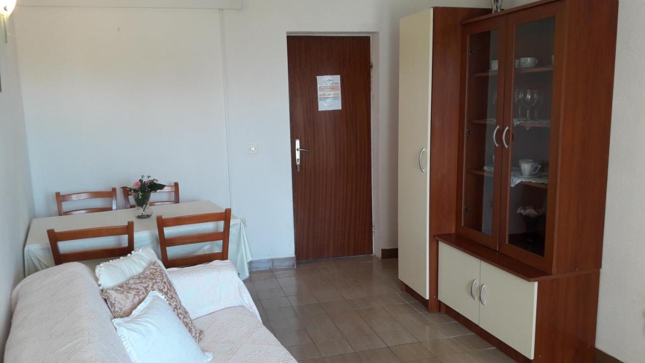 Apartment Bol 13413F ภายนอก รูปภาพ